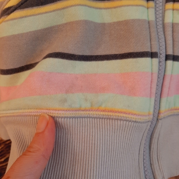 Ivivva by Lululemon Girl's Good In The Hood Stripe Hoodie Sweatshirt Jacket 10 - Picture 9 of 13